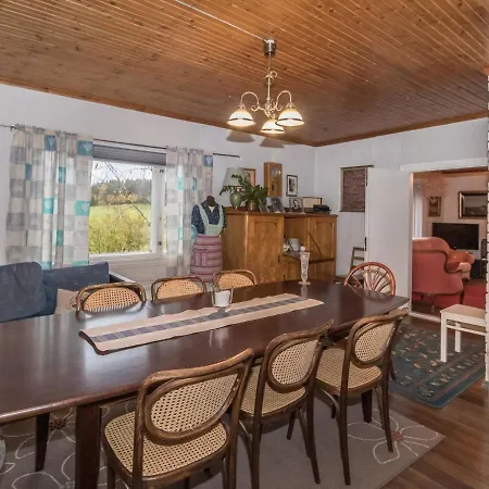 Holiday home Lehtoniemi By Interhome